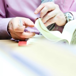 AG Köln: Tattoo als urheberrechtlich geschütztes Werk – 1.500 € Schadensersatz bei unlizenzierter Nutzung